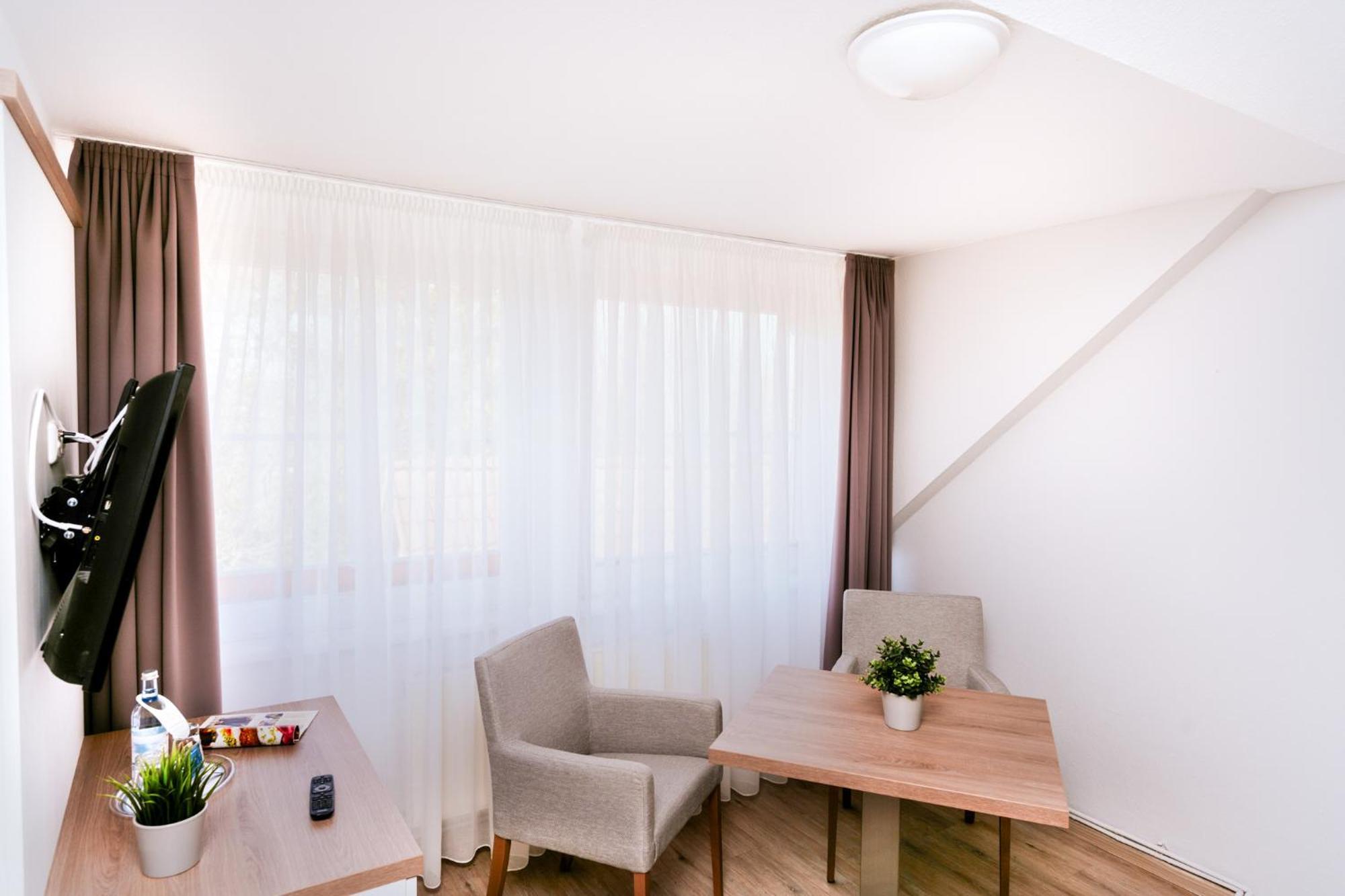 Apartmenthaus Moewenschrei Poel Exterior foto